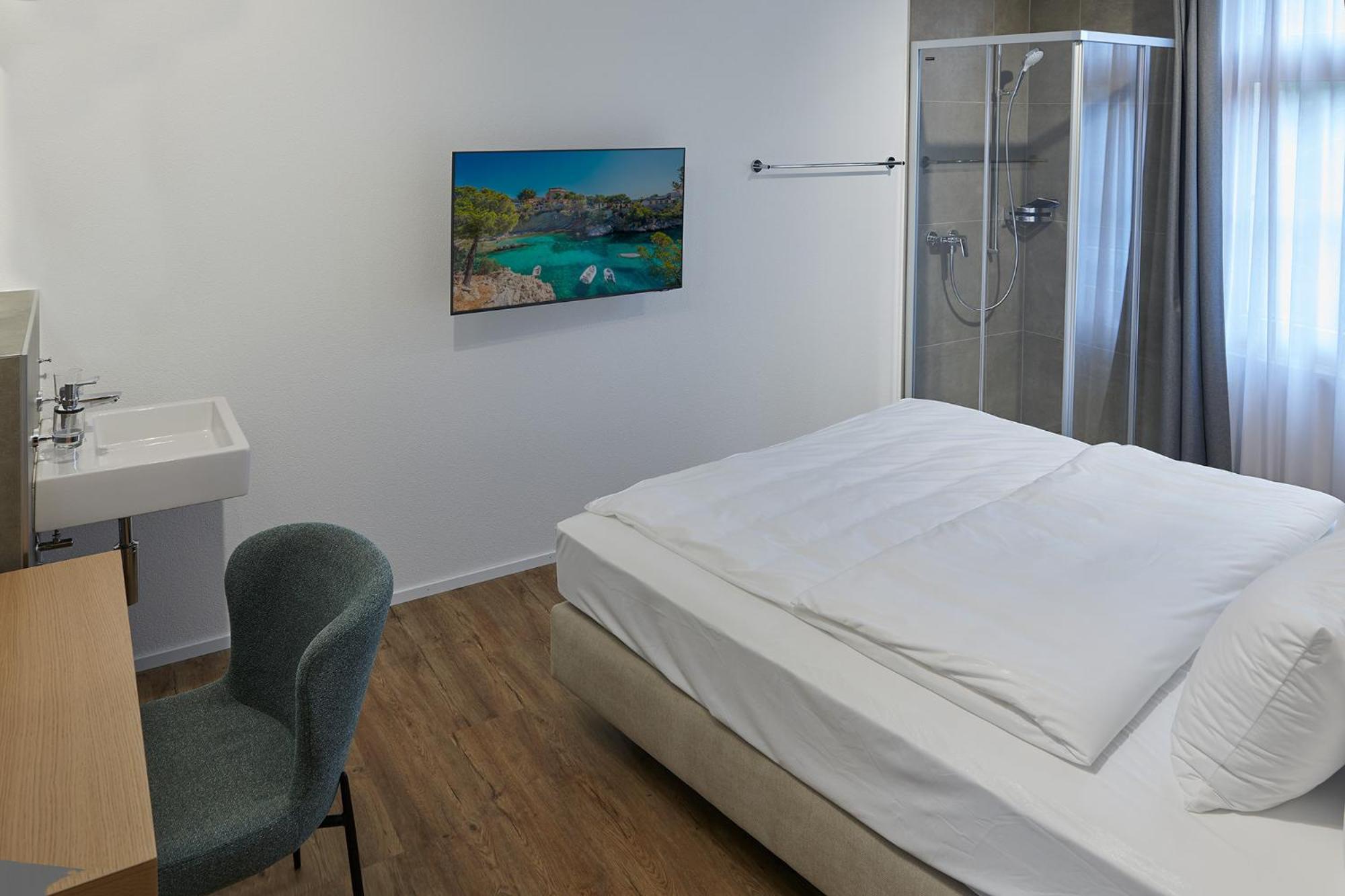 Hotel Jaeger Jeuss - Murten - Self-Check-In Екстер'єр фото