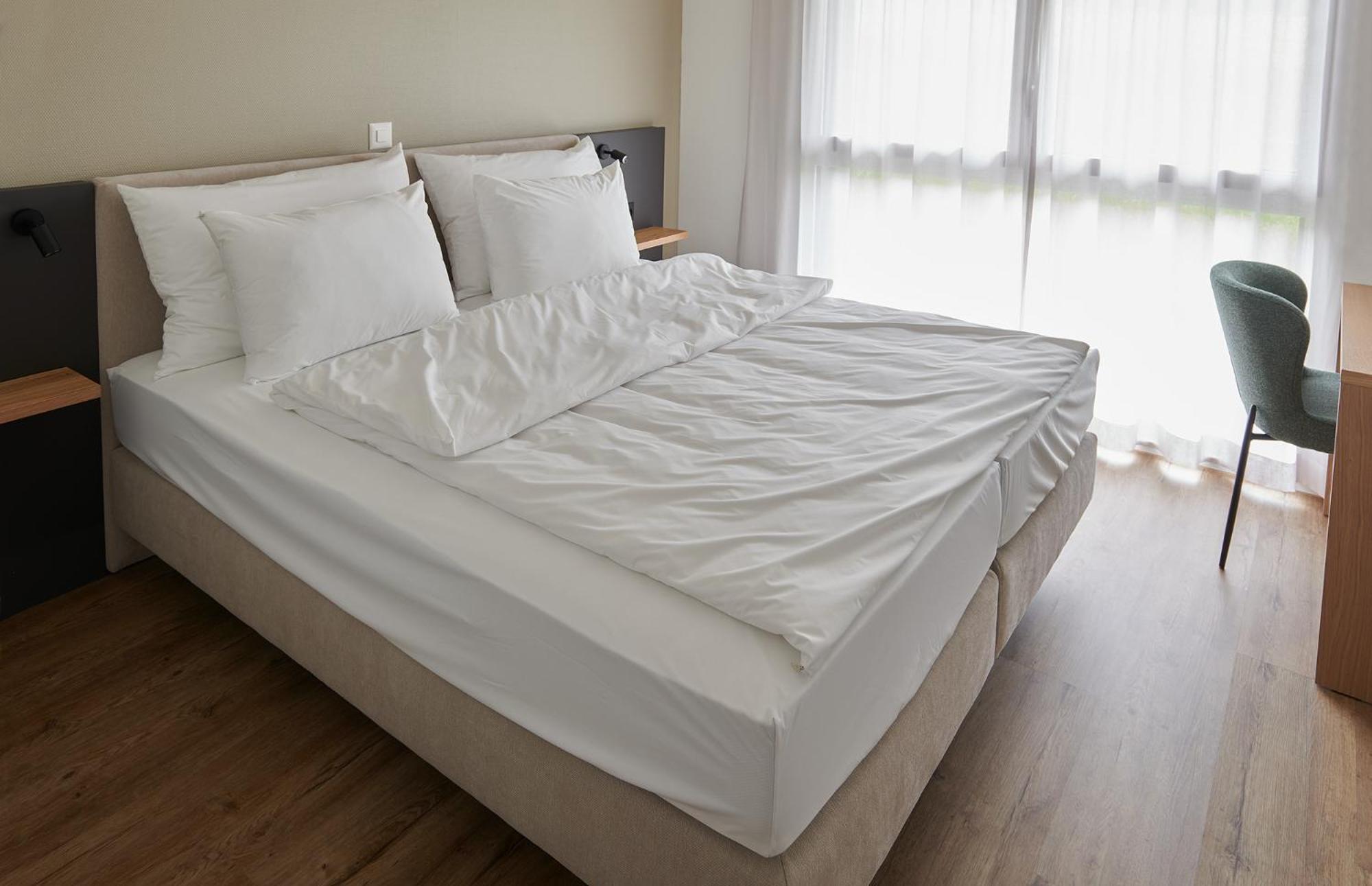 Hotel Jaeger Jeuss - Murten - Self-Check-In Екстер'єр фото