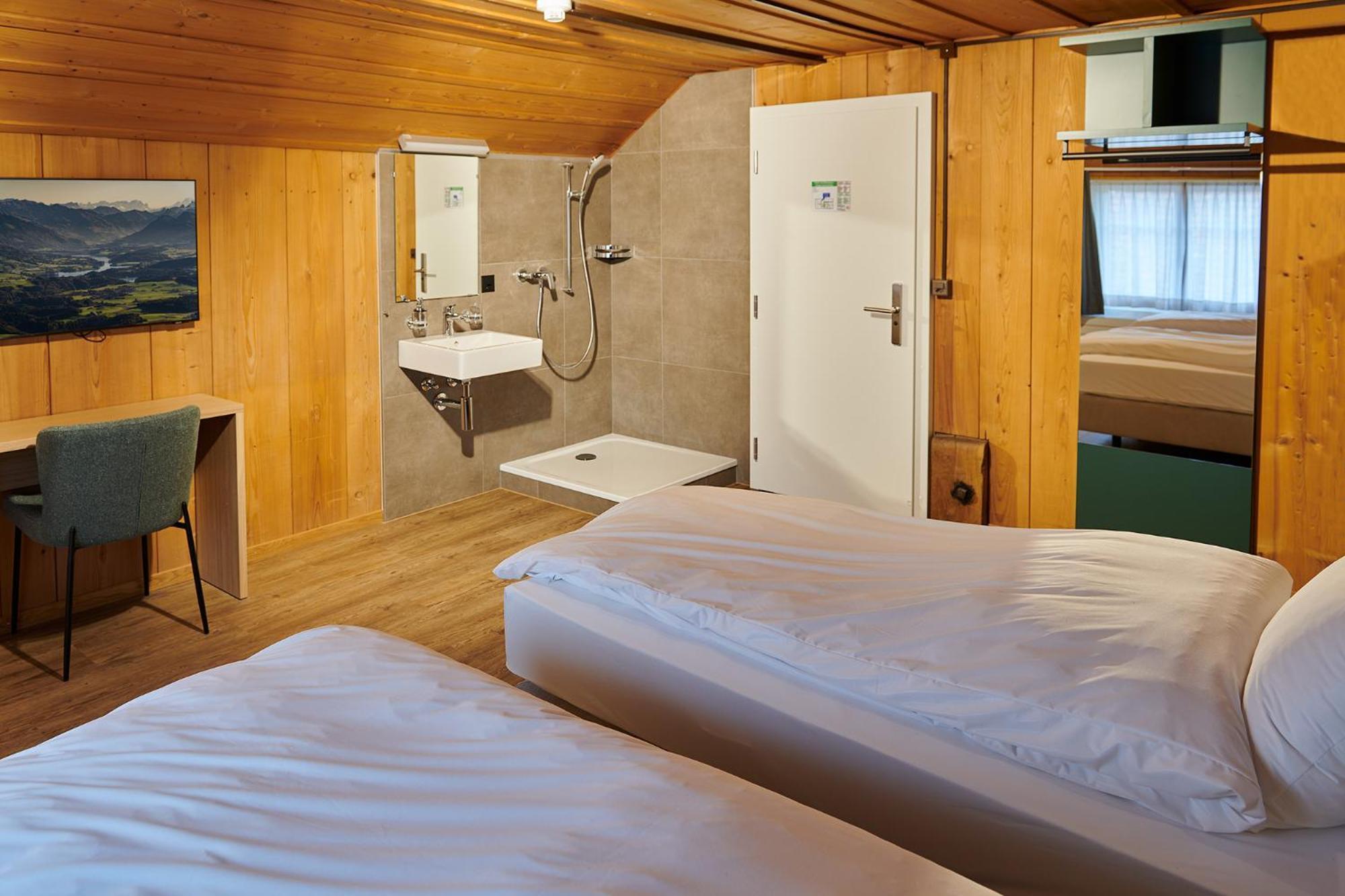 Hotel Jaeger Jeuss - Murten - Self-Check-In Екстер'єр фото